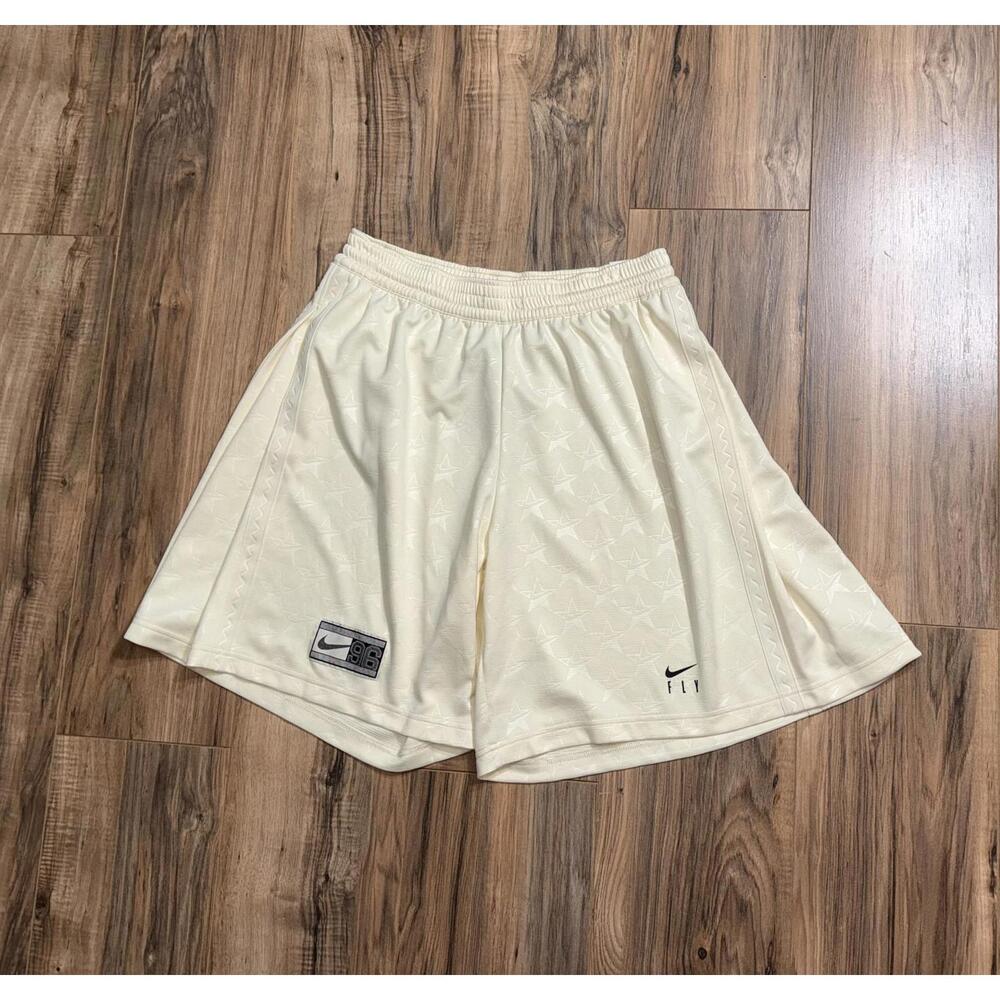 Nike Dri-FIT Swoosh Fly Crossover Women's Basketball Shorts